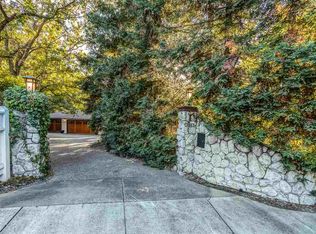 3161 Walnut Blvd, Walnut Creek, CA 94596