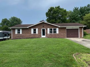 119 Oakmount Ct, Jasper, IN 47546