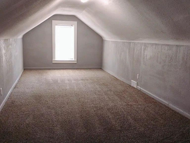 16621A Monica St — Photo 10