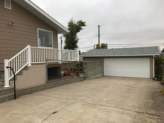 3rd image of 54 Beaver Creek Blvd