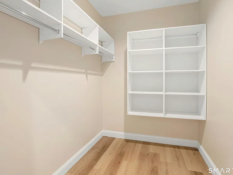 340 Heights Rd #307 — Photo 7