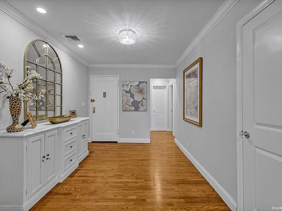 2nd image of 1193 E Broadway APT M23