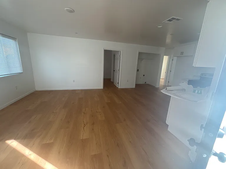 1415 Virginia St — Photo 3