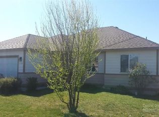 2350 NW Elm Pl, Redmond, OR 97756