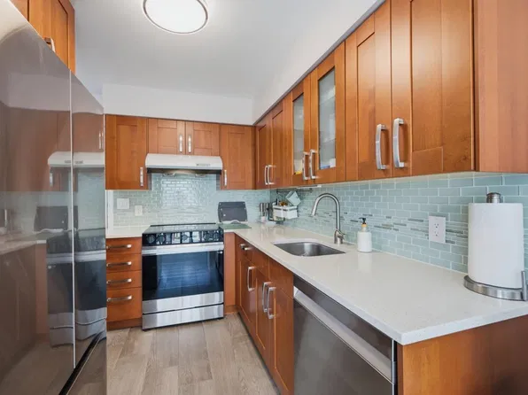 7691 Moffatt Rd #38, Richmond, BC V6Y 1X9