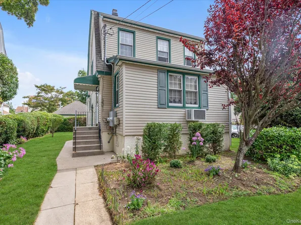 141 Elmwood Street, Valley Stream, NY 11581