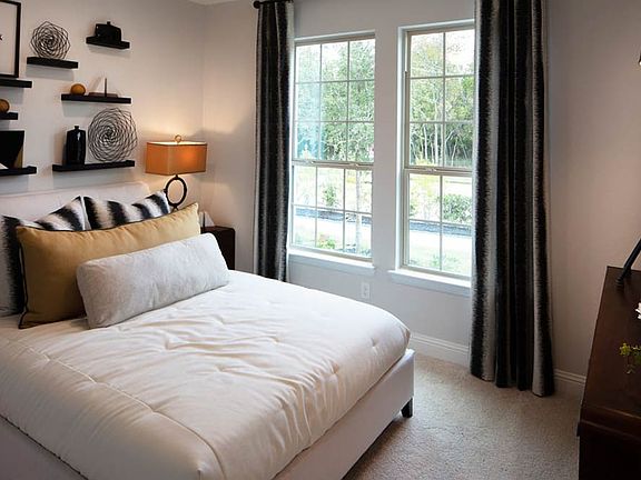 7th image of this home