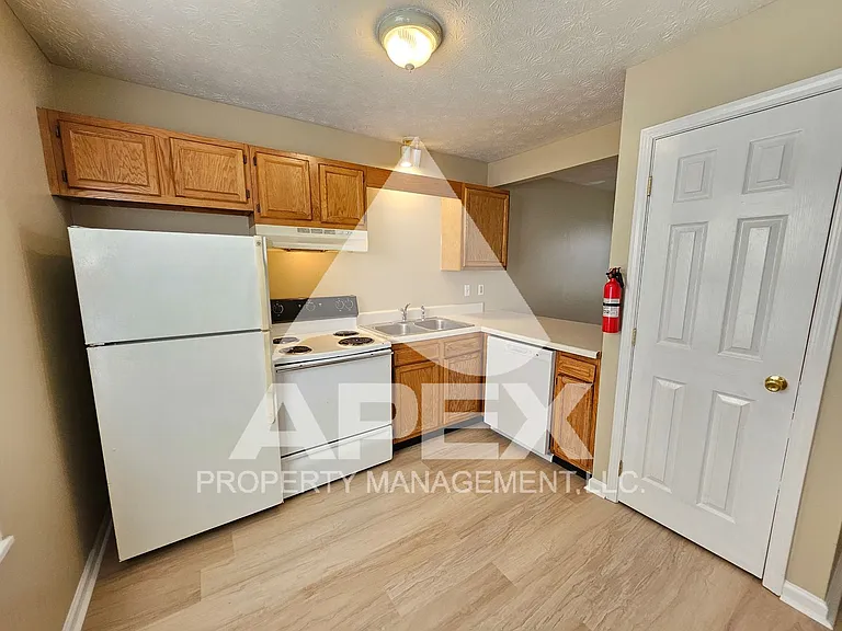 Nature View Condominiums — Photo 28
