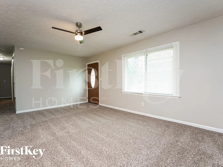 1408 Meadowind Ct SW — Photo 2