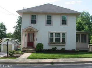 106 Cedar Ave, Gaithersburg, MD 20877