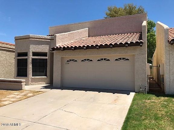 2nd image of 2759 S Santa Barbara