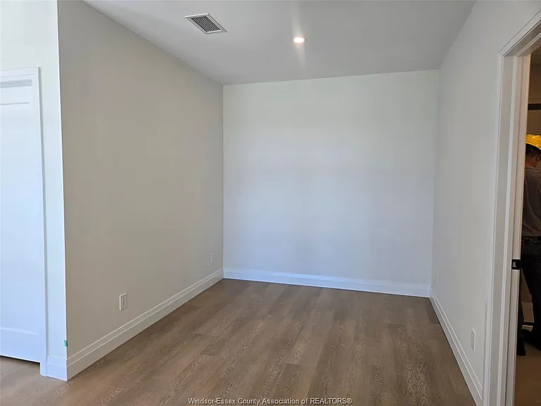 4400 Laurier Pkwy #273 — Photo 2