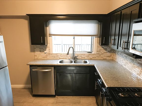 3rd image of 1734 Grevelia St #G