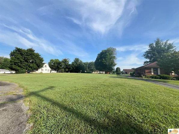 911 Columbia Ave, Glasgow, KY 42141