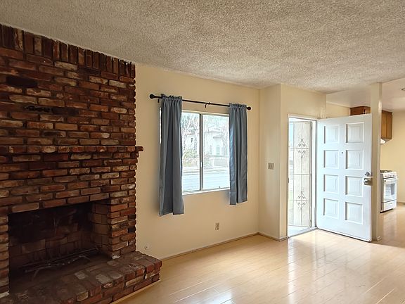 3rd image of 3335 Alanreed Ave