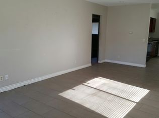1170 Valencia Ave APT B, Hemet, CA 92543