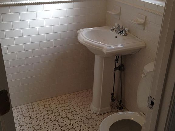 Bath Rm