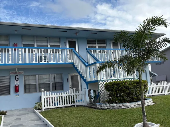 168 Salisbury G, West Palm Beach, FL 33417
