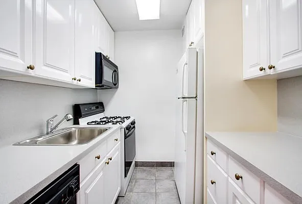 Sold by Compass | media 14