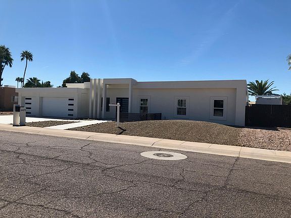 2nd image of 6429 E Camino De Los Ranchos