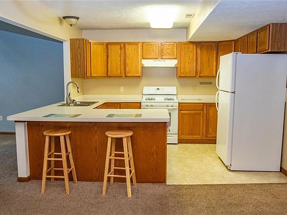 5th image of 6501 Bayside Dr #14