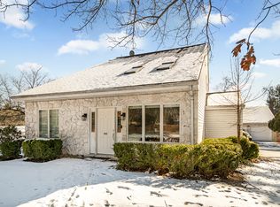 545 Union Hill Rd, Englishtown, NJ 07726