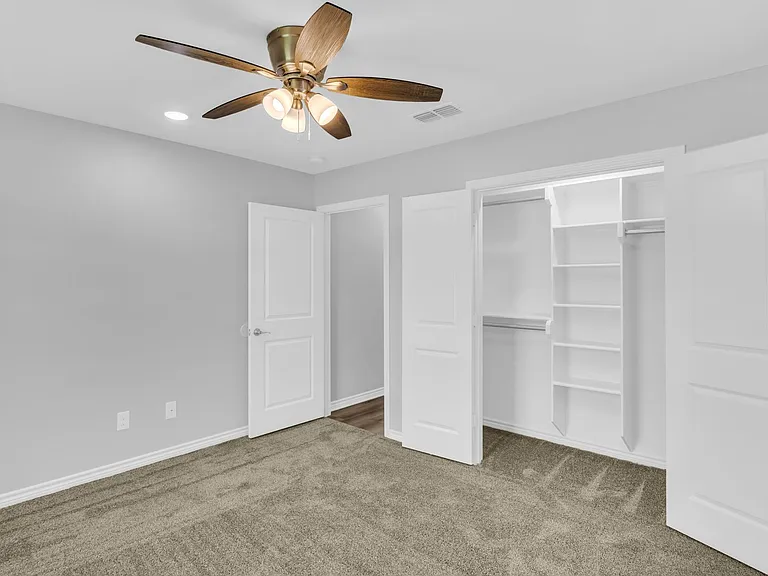 11500 Noble Young Blvd — Photo 22
