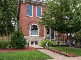 3249 S Jefferson Ave, Saint Louis, MO 63118