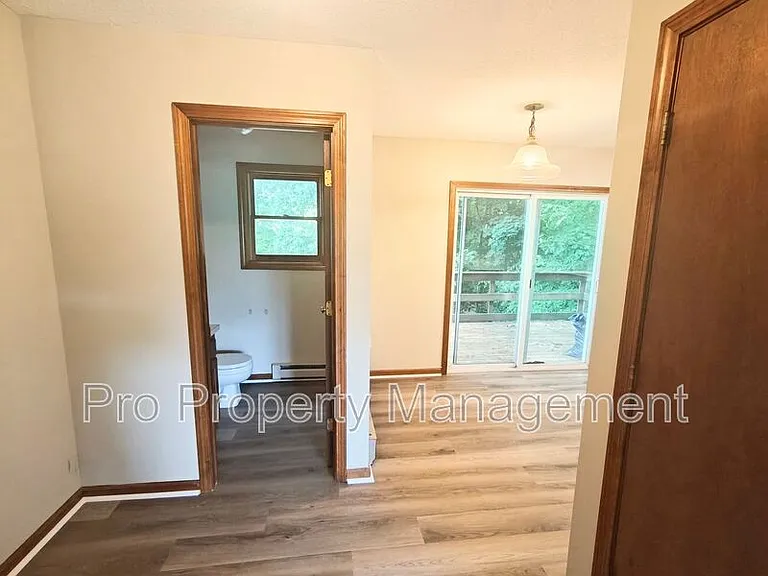 42 Lyric Ave — Photo 4