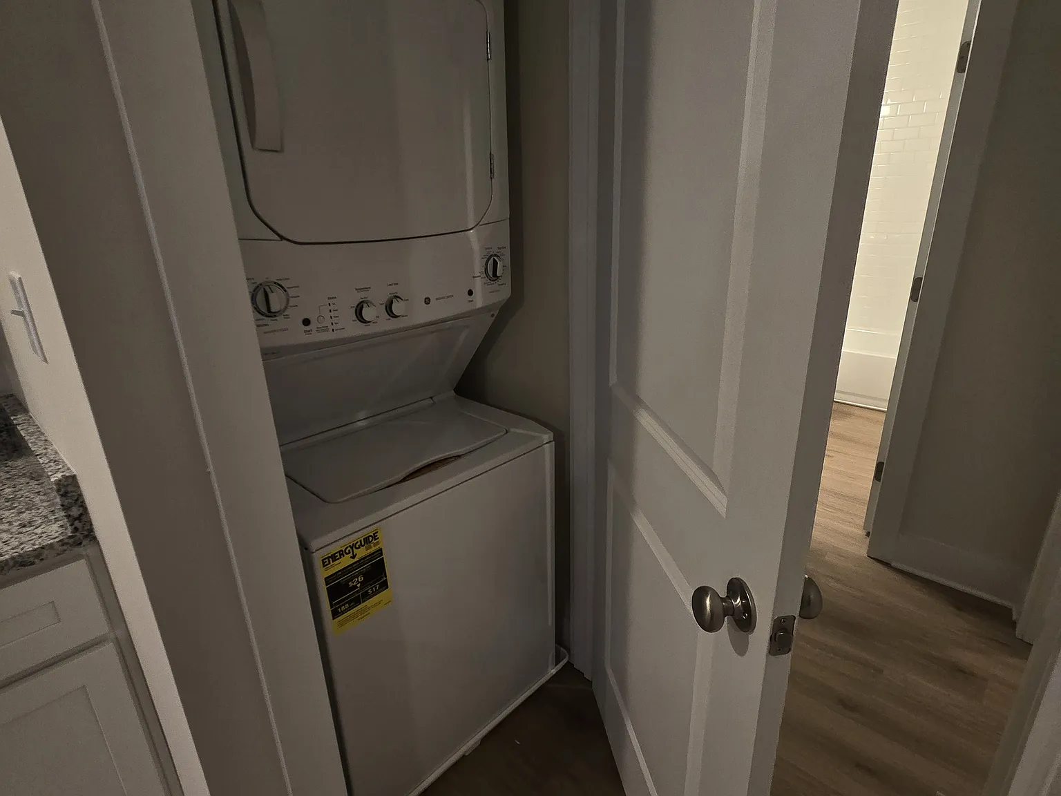1 bed, 544 sqft, $1,095 — Photo 4
