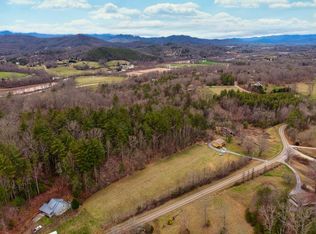 3933 Clarks Chapel Rd, Franklin, NC 28734