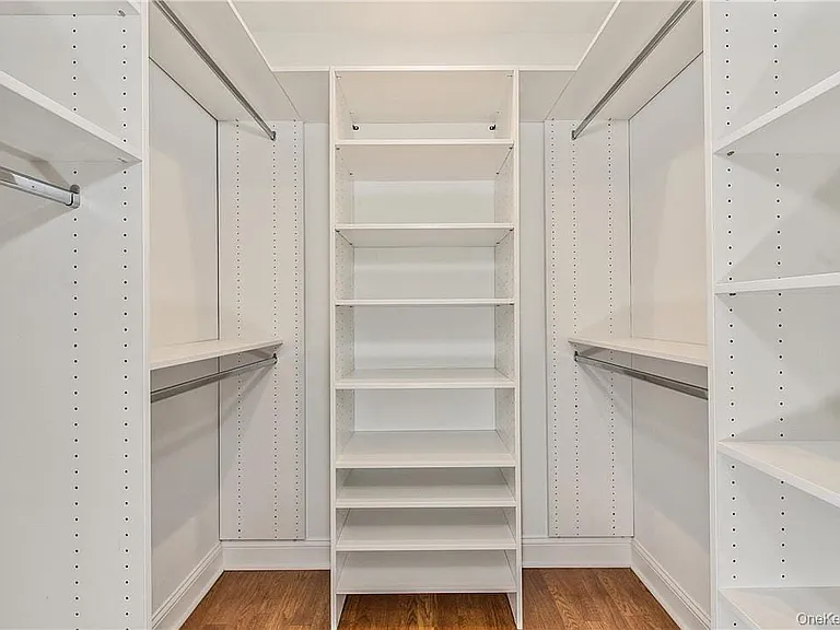 124B Maple Ave — Photo 11