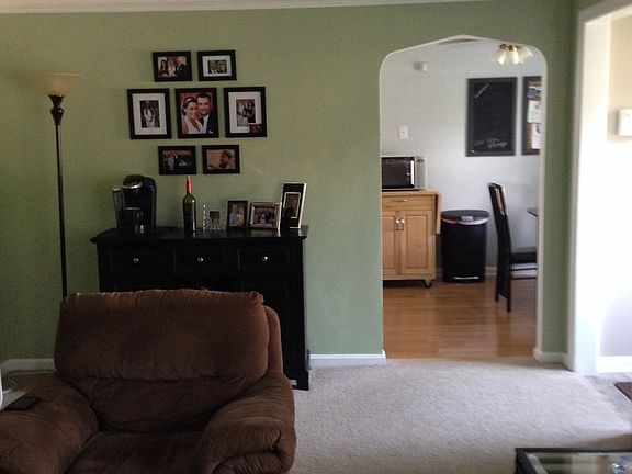 3rd image of 1119 Washington Blvd