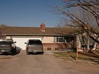 1st image of 629 Peony Dr