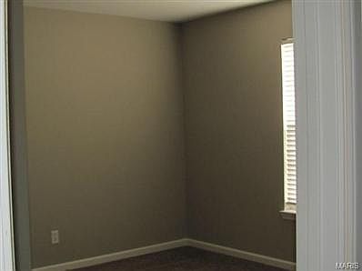 5th image of 1130 Sleepy Hollow Dr