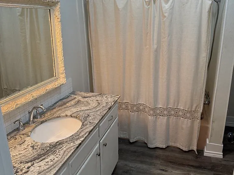 712 N Ollie St — Photo 3