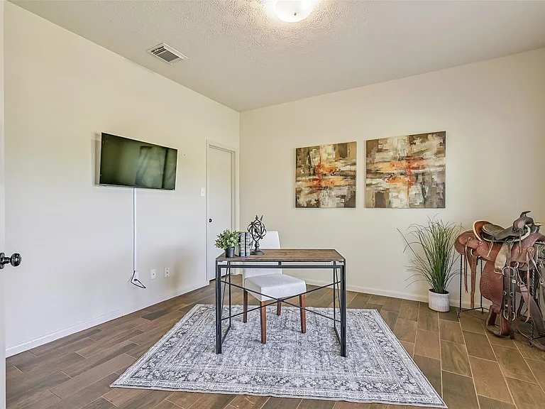 1404 Hollier Rd — Photo 8