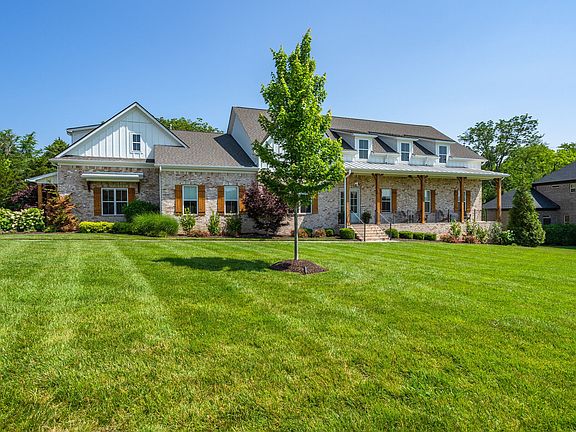 4th image of 305 Conoga Dr