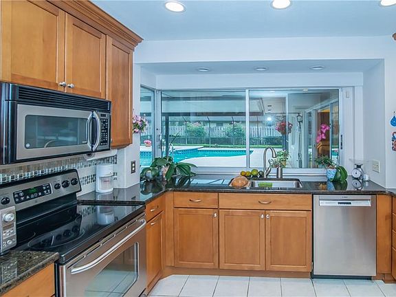 5th image of 2319 Kellie Ann Ct