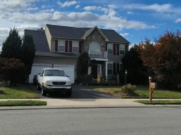 1645 Rosebrook Dr, York, PA 17402