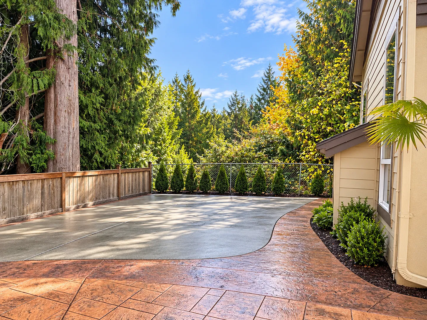 6 bed, 3.5 bath, 3494 sqft, $5,000 — Photo 4