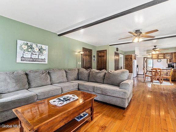 5th image of 26 Mountain View Drive