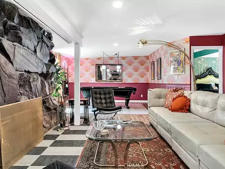 7445 Joshua View Dr — Photo 29