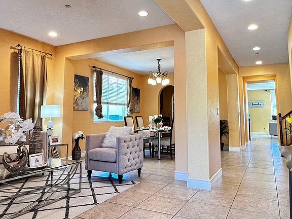 5th image of 2478 Sanctuary Cir