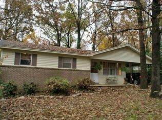 4 Lawrence Dr, Little Rock, AR 72205
