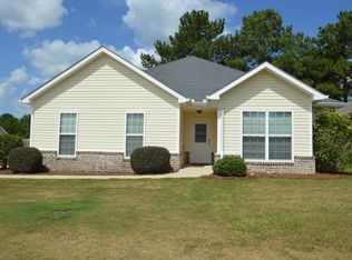 301 Laurel Woods Dr, Warner Robins, GA 31088