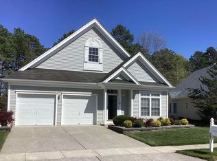 331 Sunflower Dr, Egg Harbor Township, NJ 08234