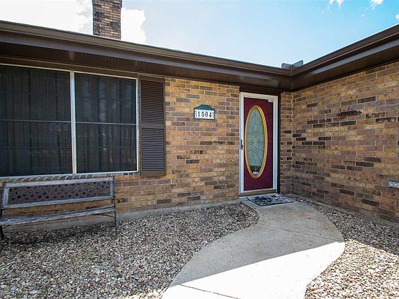 4th image of 1504 McDermott Dr