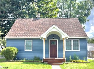 18 Rockridge Rd, Haskell, NJ 07420