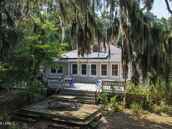 1899 Darby Drive, Beaufort, SC 29902